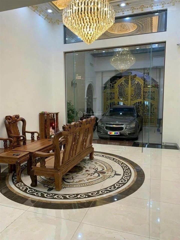 Cho thuê nhà gần trường nguyễn khuyến, phú chánh b.
1 trệt 1 lửng 3 lầu.