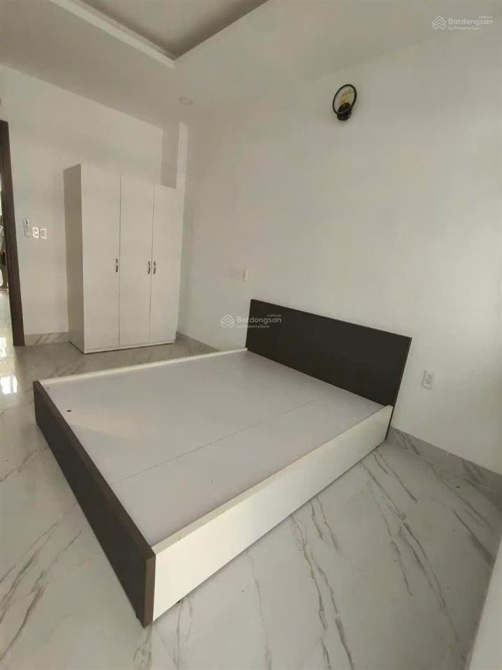 Cho thuê nhà tm dv phú mỹ 
6*17 4pn,4wc