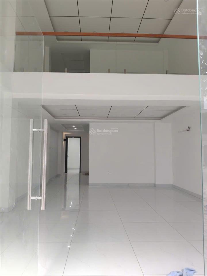 Cho thuê nhà kdc phúc đạt 
diện tích 5*20, có 5 phòng ngủ