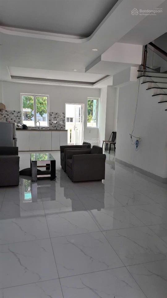 Cho thuê nhà phố sun casa 1 hòa phú, 3pn 3wc full nội thất