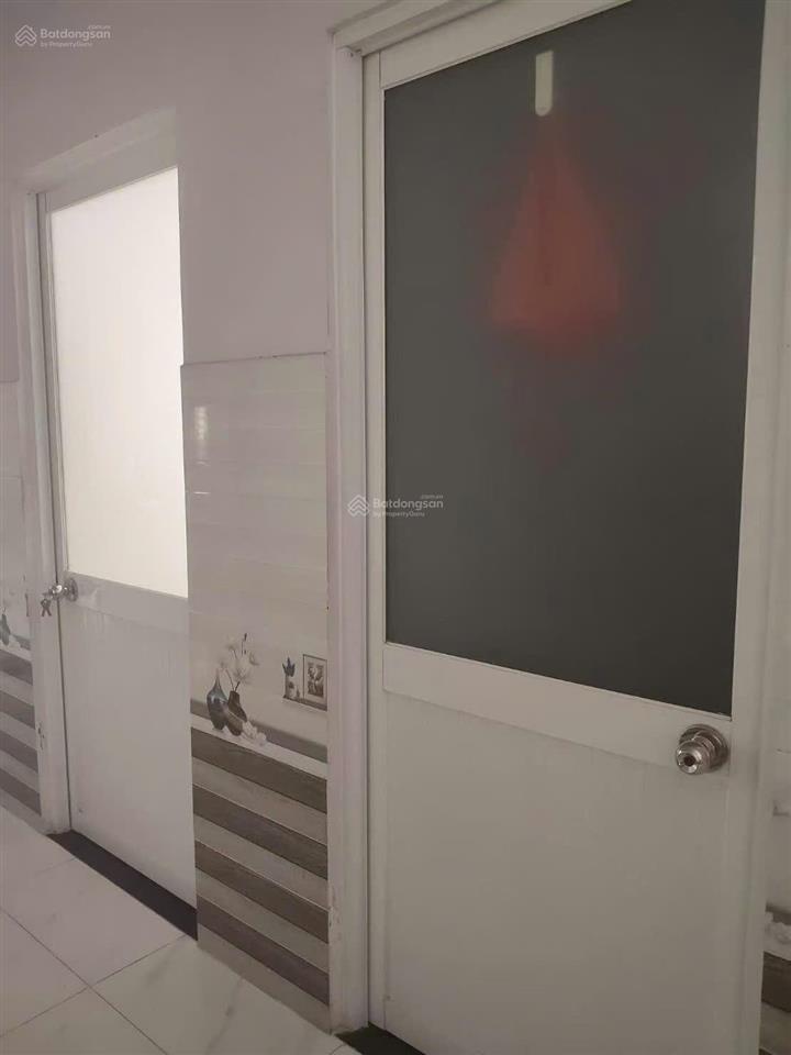 Cho thuê nhà tp mới bình dương 5*30m, 2 phòng, 1wc