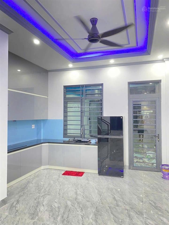 Gc cho thuê nhà mới phú chánh vietsing bình dương.
4pn