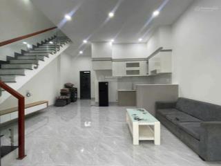 Cho thuê nhà 1 trệt 1 lầu dx006 phường phú mỹ  tdm  bình dương