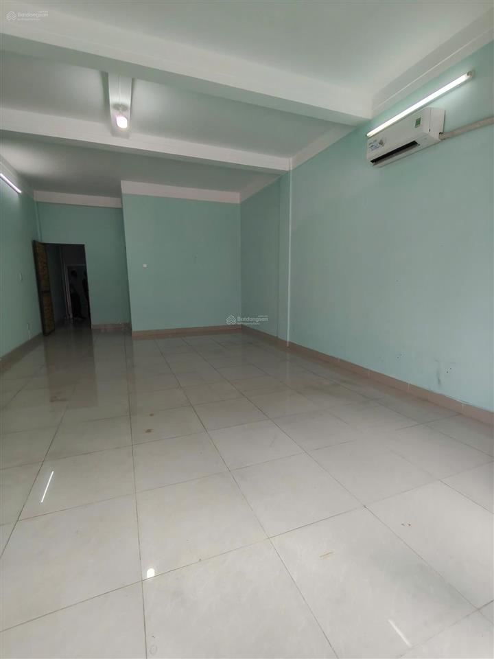 Cho thuê nhà unitown tp mới bình dương. diện tích 100m2, 5 phòng ngủ, 6wc