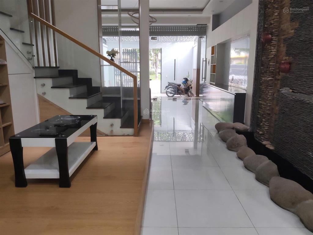 Cho thuê nhà khu dân cư hiệp thành 3 
diện tích 5*20, 4 pn
