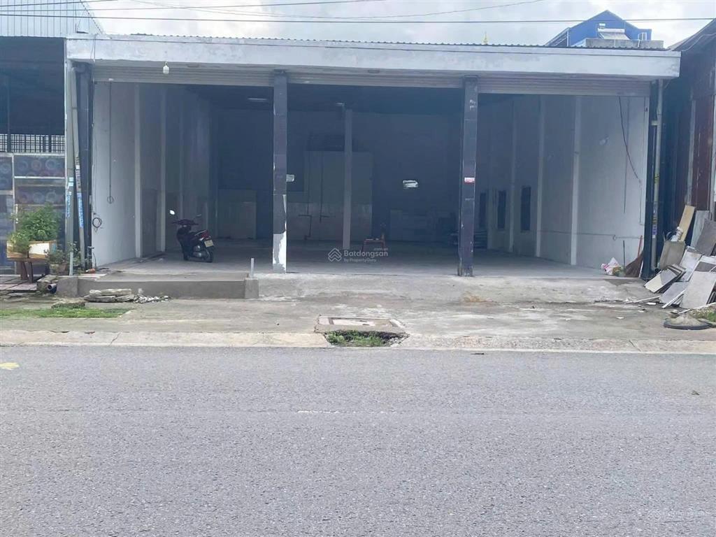 Cho thuê kho phú tân tp mới bình dương
diện tích 370m