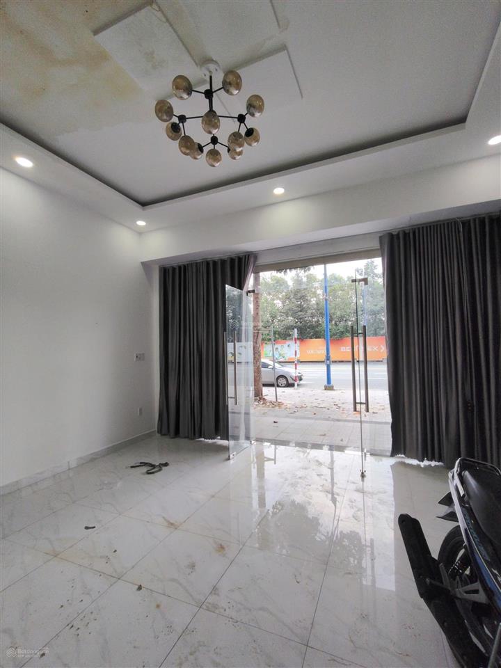 Cho thuê nhà mặt tiền đường lê lợi  thành phố mới  bình dương