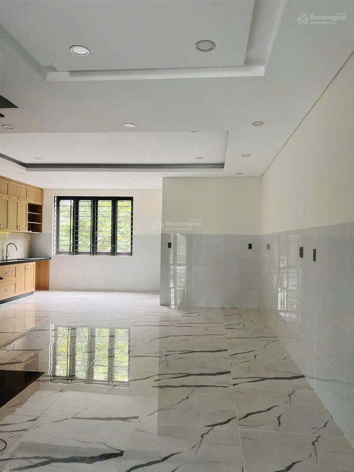 Cho thuê mặt tiền tp mới bình dương diện tích 500m2 (ngang 7m)