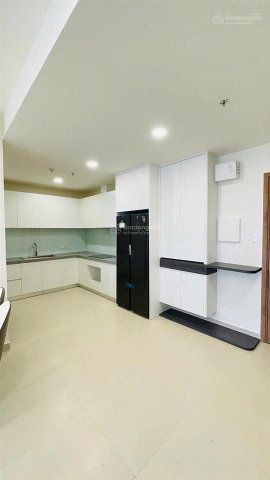 Cho thuê căn hộ midori parkthe glory
ngay siêu thị aeon
2pn 1wc 61m2