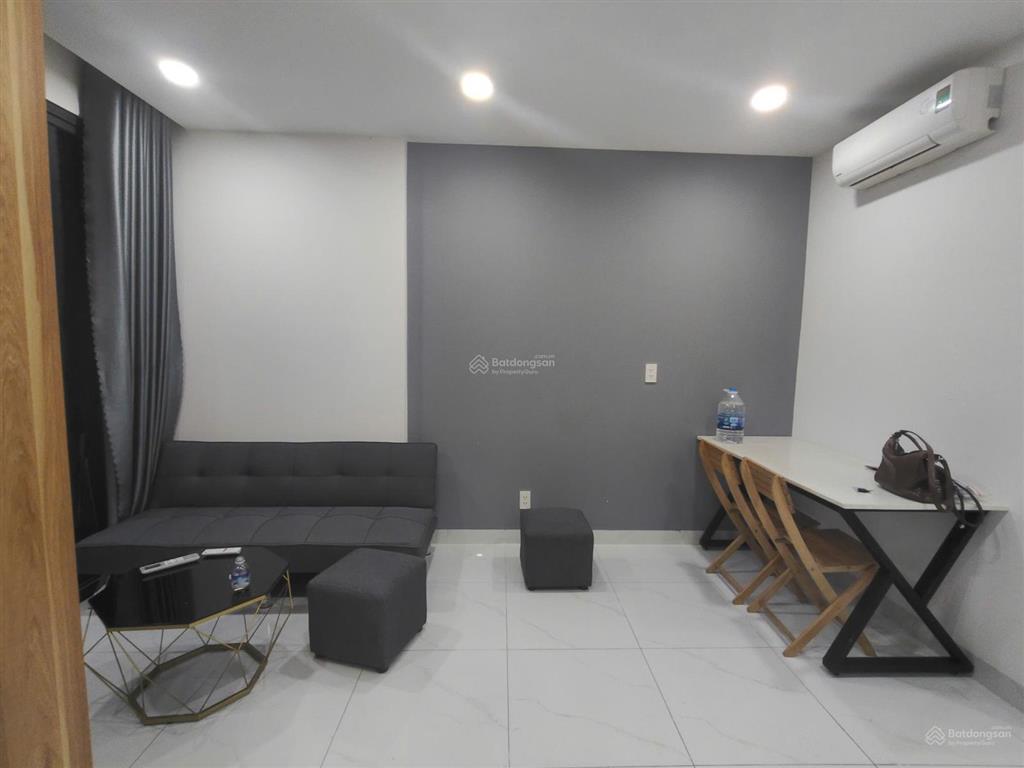 Cho thuê chung cư phú mỹ c2
diện tích 60m 2pn 1wc