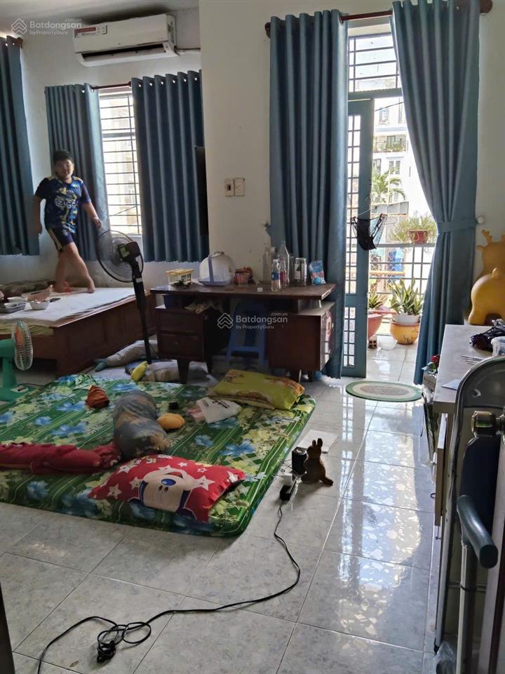 Bán nhà hẻm 1/ lưu chí hiếu, dt 6m x 11m, đúc 3.5 tấm, gần công viên, trường đh công thương