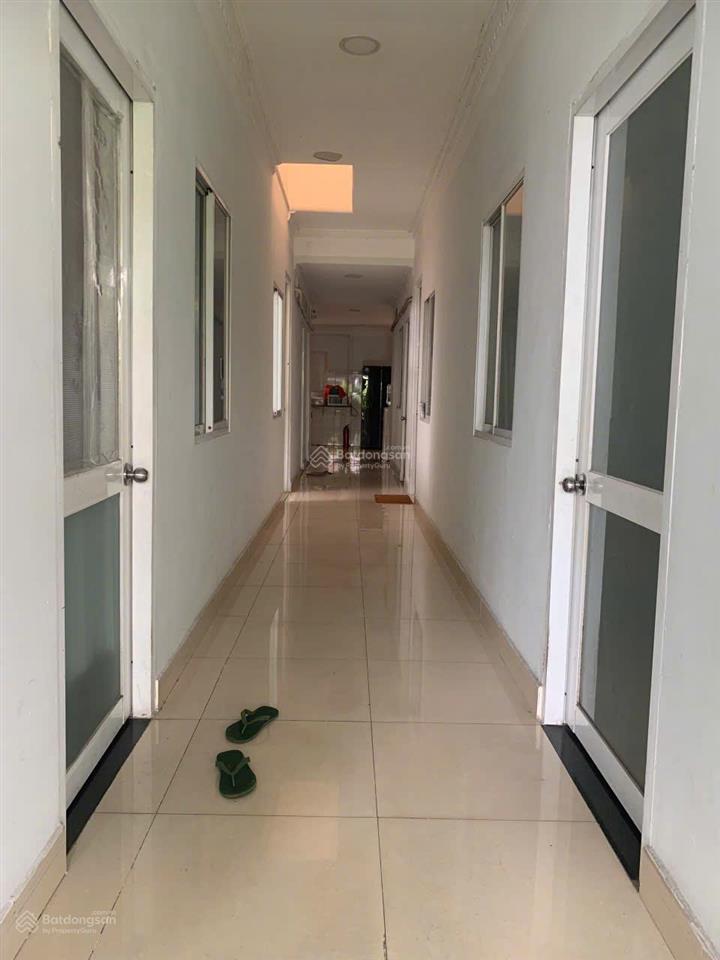 Cho thuê nhà mặt tiền đường b2, phường tây thạnh, diện tích 8mx25m, 3 lầu, diện tích sử dụng 650m2