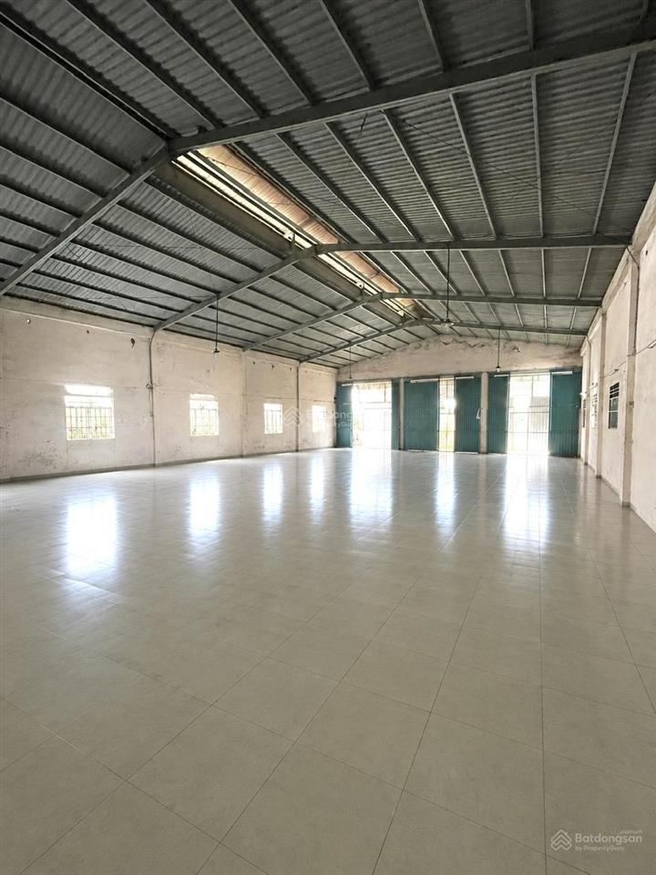 Cho thuê nhà mặt tiền đường nhựa 12m, gần lê trọng tấn, kcn tân bình, ngã tư gò mây