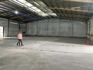Cho thuê nhà mặt tiền đường dương văn dương, dt 15x37m (550m2) như hình