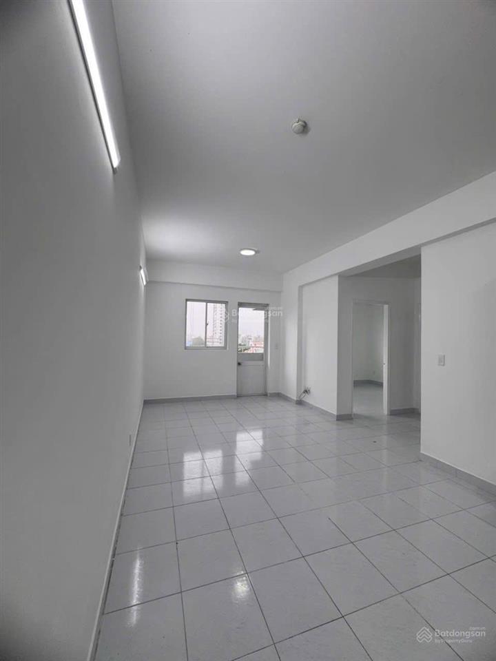 Chỉ cần bán gấp lê thành b, 72m2 giá 2,35 tỷ, 2pn, 2wc, sổ hồng riêng, hỗ trợ vay.  0937 196 ***