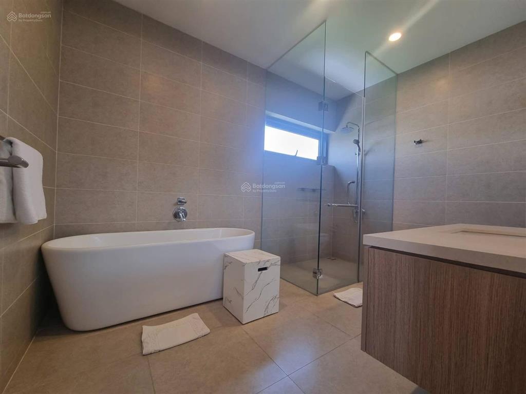 Chính chủ bán villa mặt biển hồ tràm, 1 trệt 1 lầu 4pn ,có nội thất, chỉ 45 tỷ giá tốt nhất ho tram