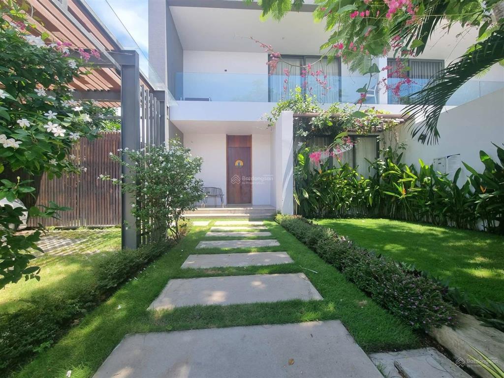 Chính chủ bán villa mặt biển hồ tràm, 1 trệt 1 lầu 4pn ,có nội thất, chỉ 45 tỷ giá tốt nhất ho tram