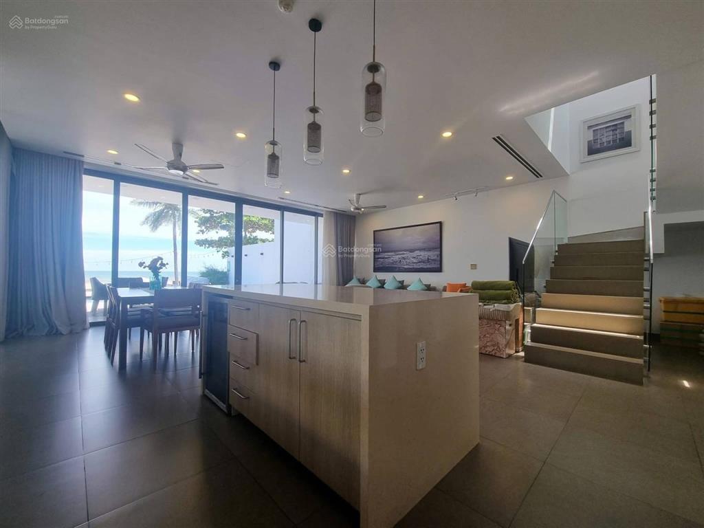 Chính chủ bán villa mặt biển hồ tràm, 1 trệt 1 lầu 4pn ,có nội thất, chỉ 45 tỷ giá tốt nhất ho tram