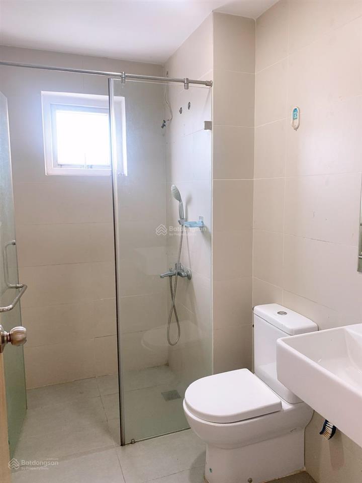 Bán căn hộ 68m2 2pn 2wc 2.3 tỷ.  thủy 0857 394 ***