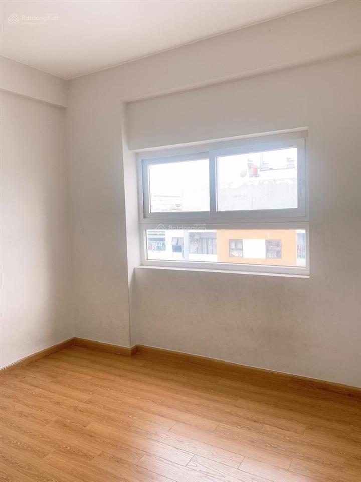 Bán căn hộ 68m2 2pn 2wc 2.3 tỷ.  thủy 0857 394 ***