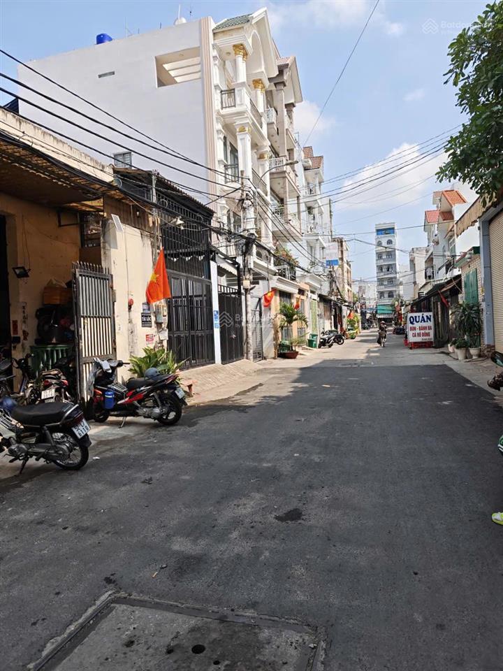 Nhà hẻm thông một sẹc 10m đường lê văn quới, 7x19m, 1 trệt 1 lầu