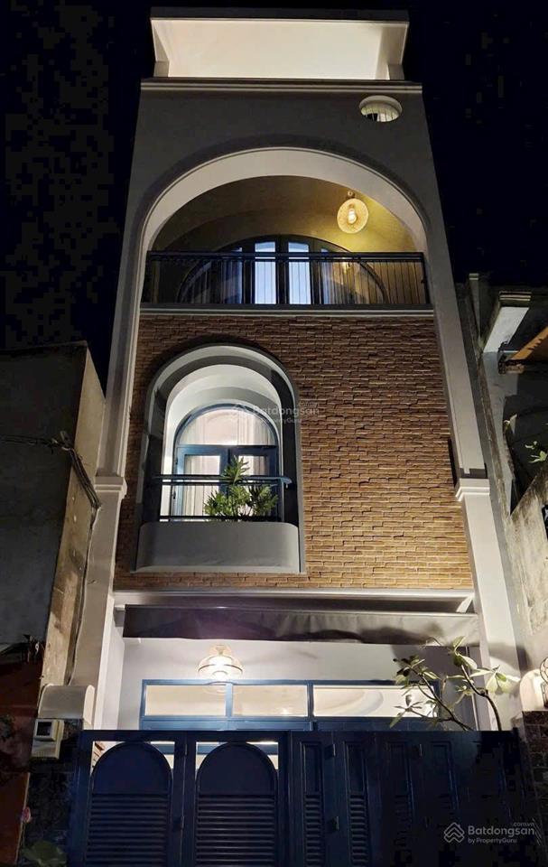 Nhà hẻm xe hơi thông 6m đường lê văn quới, 4x13m, đúc 3,5 tấm, nội thất cao cấp