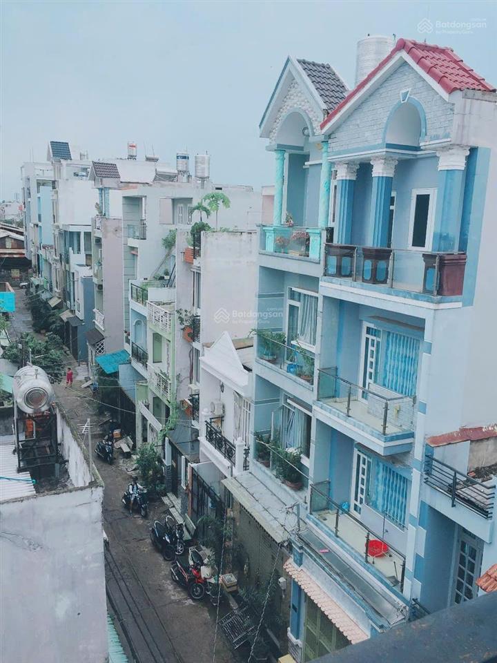 Nhà hẻm thông 6m khu dân cư vip 688 hương lộ 2, 5x14m, 1 trệt 1 lầu đúc nội thất cao cấp