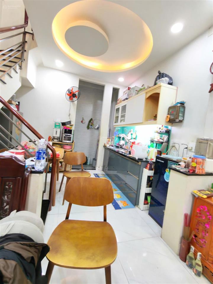 Nhà hẻm một xẹt 5m khu lê văn quới, 4x9m, đúc 3,5 tấm giá 4,15 tỷ
