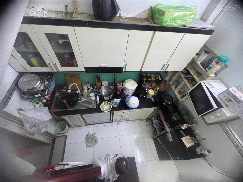 Nhà hẻm một xẹt 5m gần đường lê văn quới, 4x12m, 1 trệt 1 lầu đúc
