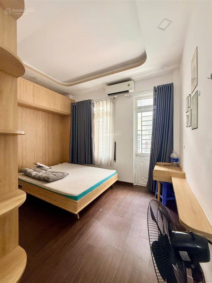 Nhà hẻm thông 5m đường bình trị đông, 4x8,5m đúc 3,5 tấm, full nội thất cao cấp