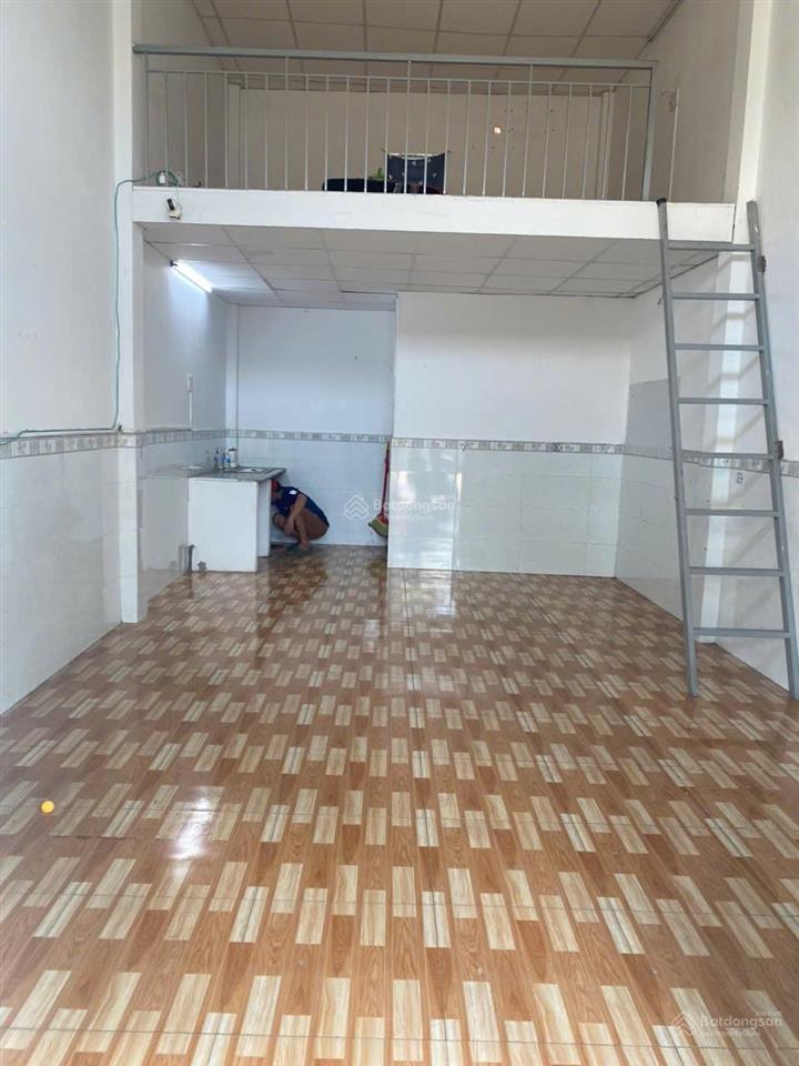 Cho thuê nhà riêng 2pn, 1wc, 36m2, giá tốt tại đường 3, bình hưng hòa, bình tân, hcm
