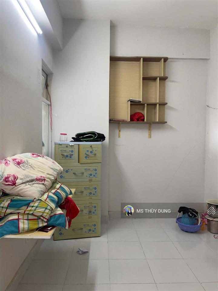 Chính chủ bán căn 2pn, hướng mát, nhà sạch.  0909 456 ***