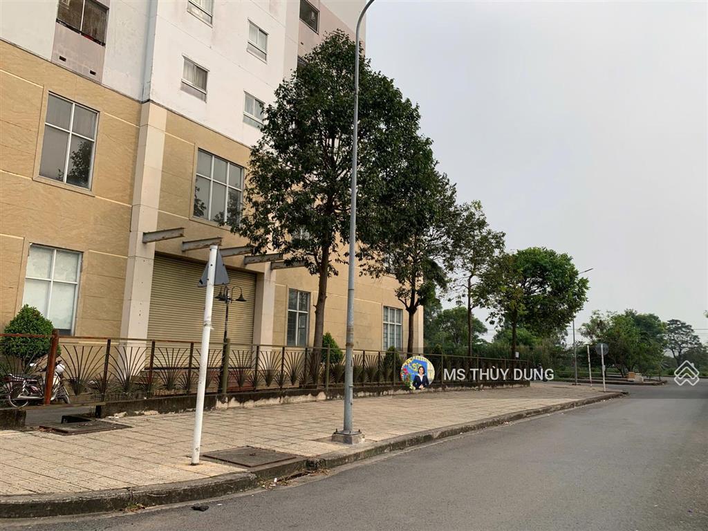 Chính chủ bán căn 2pn, hướng mát, nhà sạch.  0909 456 ***