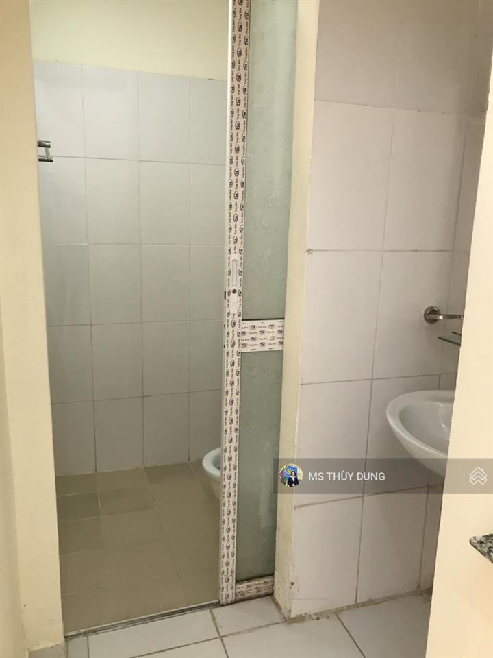 Cho thuê căn góc mát 2pn,2tolet giá 4,5tr/tháng.cọc 1 tháng. 0909 456 ***