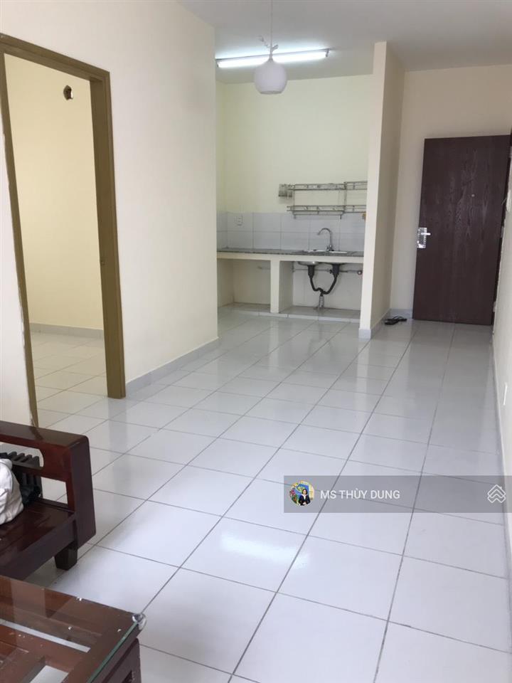 Cho thuê căn góc mát 2pn,2tolet giá 4,5tr/tháng.cọc 1 tháng. 0909 456 ***