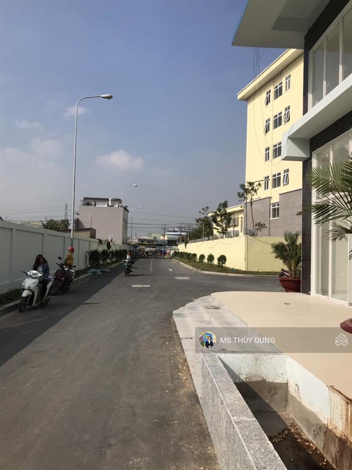 Bán căn hộ shophouse 2 mặt tiền có 197m2 tại hqc 35 hồ học lãm, bình tân. tiện ở và kinh doanh