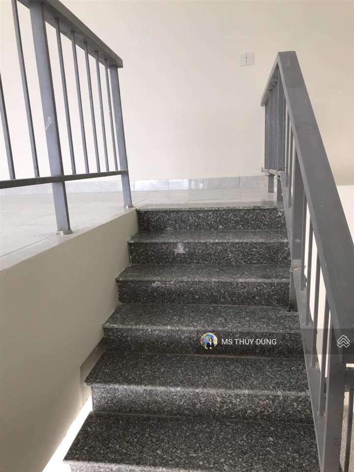 Bán căn trệt tại cc 35 hồ học lãm an lạc bình tân. thiết kế 2 mặt tiền 197m2 tiện ở và kinh doanh