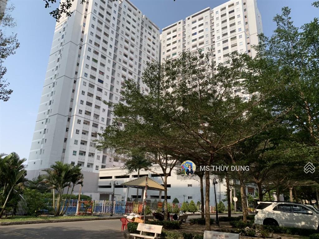 Hqc plaza bình chánh căn góc đẹp 57m², tầng thấp, giá 1.35 tỷ.  0909 456 ***