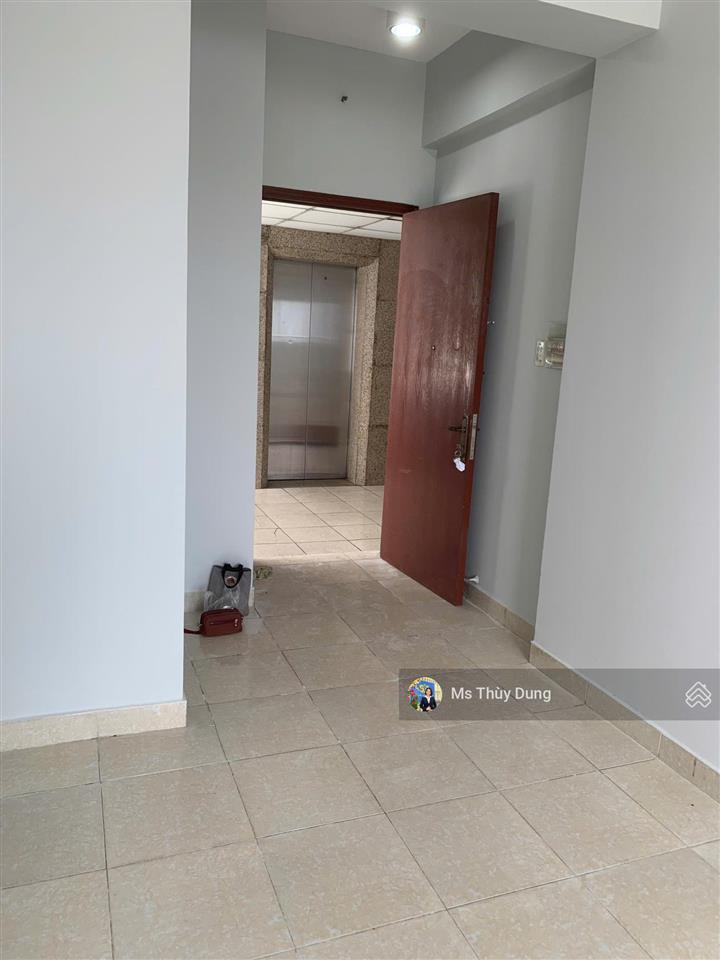 Hqc plaza bình chánh căn góc đẹp 64m2, giá 1,3 tỷ bao hết chi phí.  0909 456 ***