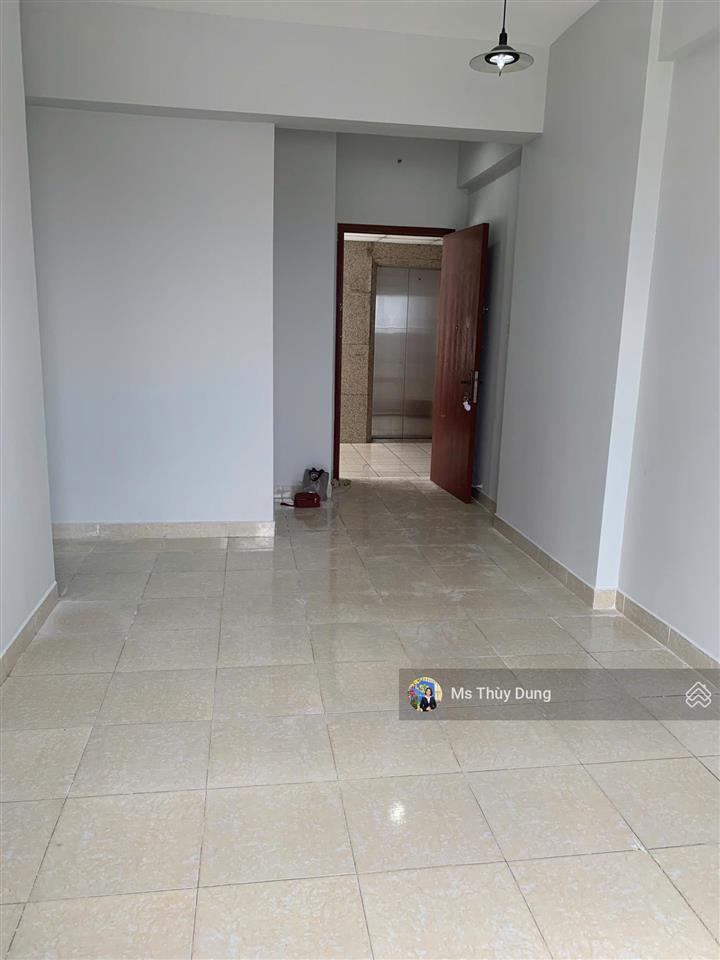 Hqc plaza bình chánh căn góc đẹp 64m2, giá 1,3 tỷ bao hết chi phí.  0909 456 ***