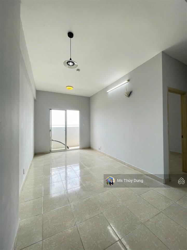 Hqc plaza bình chánh căn góc đẹp 64m2, giá 1,3 tỷ bao hết chi phí.  0909 456 ***