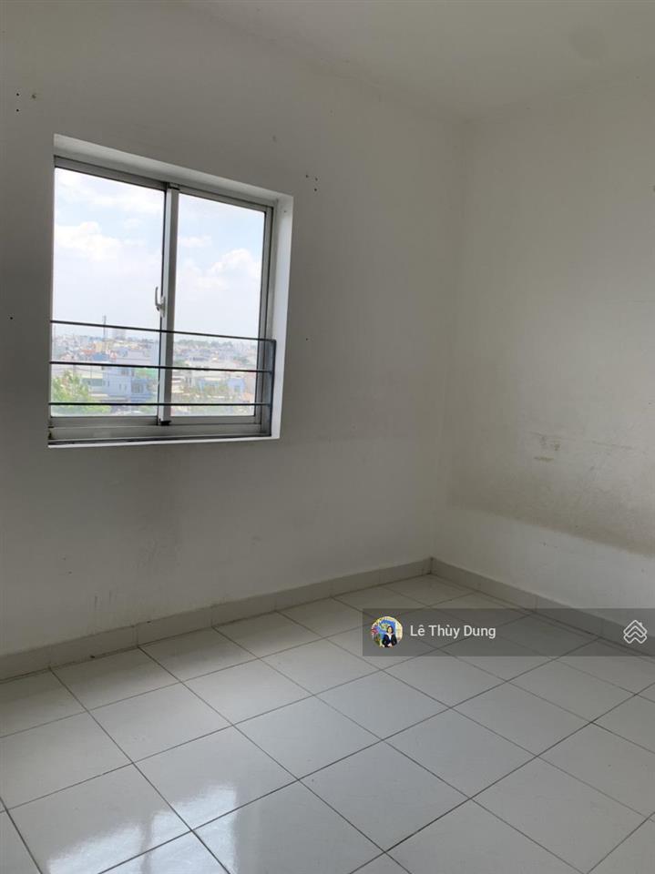 Cho thuê căn hộ tại hqc hóc môn, giá 4,5tr/tháng có 2pn, máy lạnh. l/h 0909 456 ***