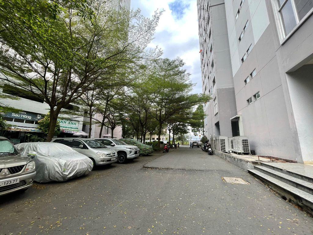 Căn hộ sổ riêng hqc plaza giá 1,250 tỷ có 2pn, 2wc, sở hữu lâu dài.  0909 456 158
