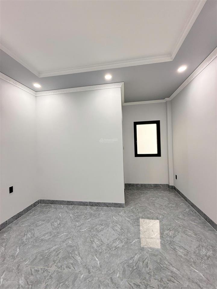 Bán nhà mặt tiền đường số 3, giá 10,8 tỷ