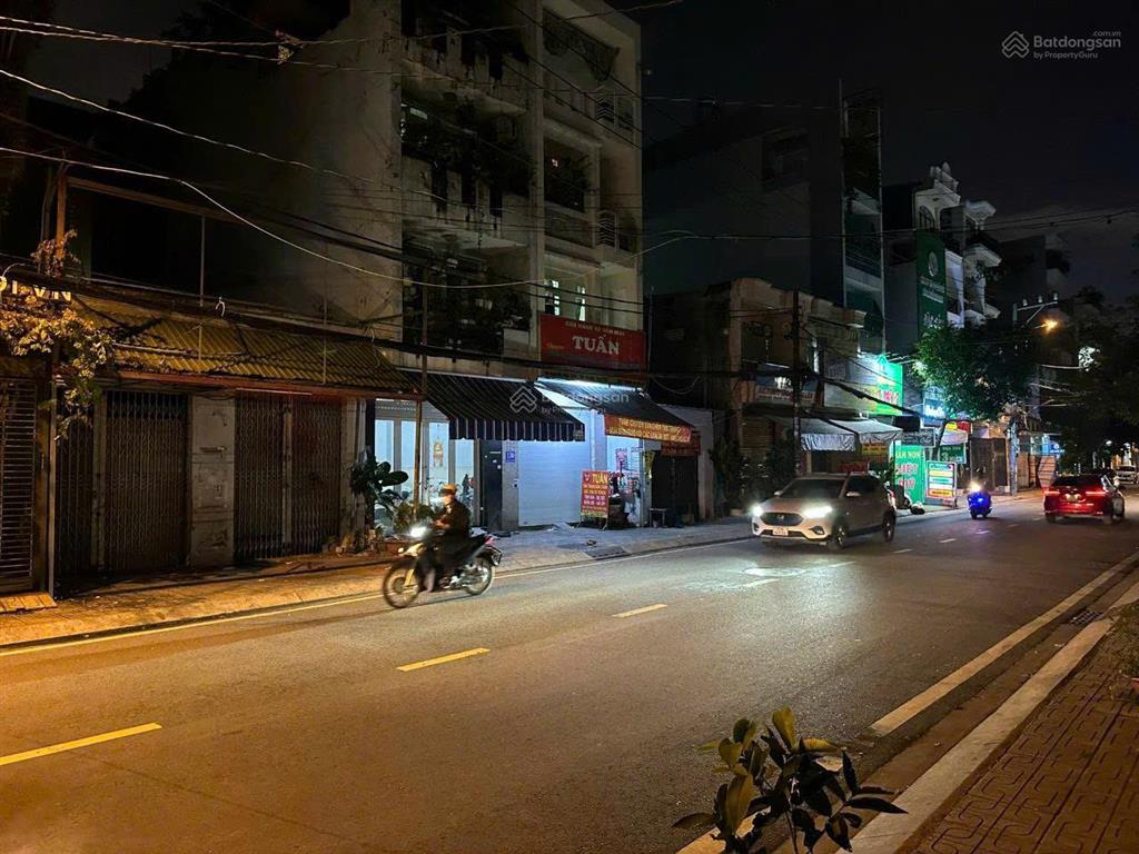 Bán nhà mtkd đường nguyễn hữu tiến, giá 22 tỷ
