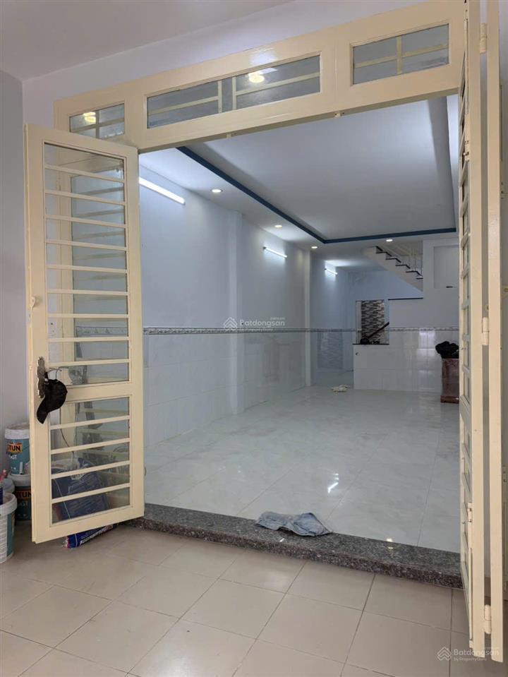 Bán nhà mặt tiền đường số 9, giá 5,65 tỷ