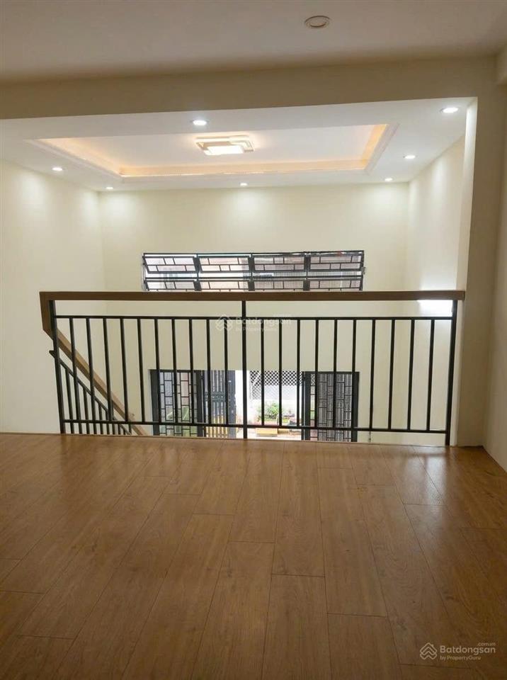 Bán nhà 1 sẹc đường trường sa, giá 6,25 tỷ chốt
