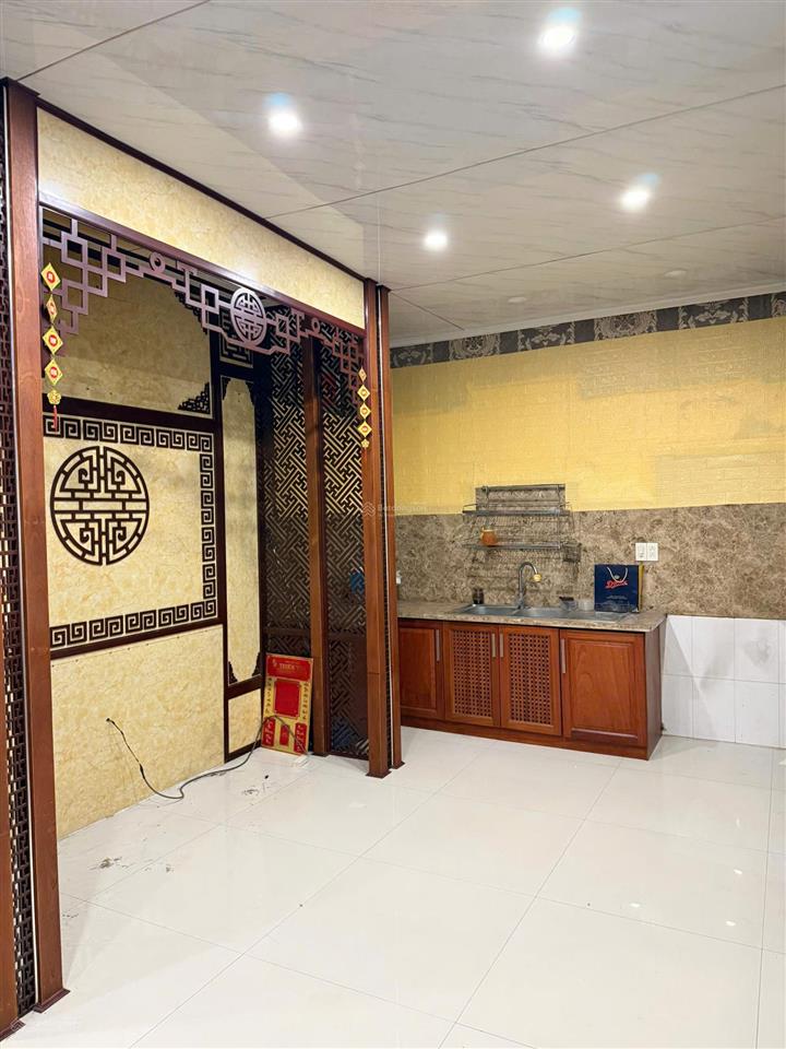 Bán nhà mặt tiền đường nguyễn hữu tiến, giá 26 tỷ
