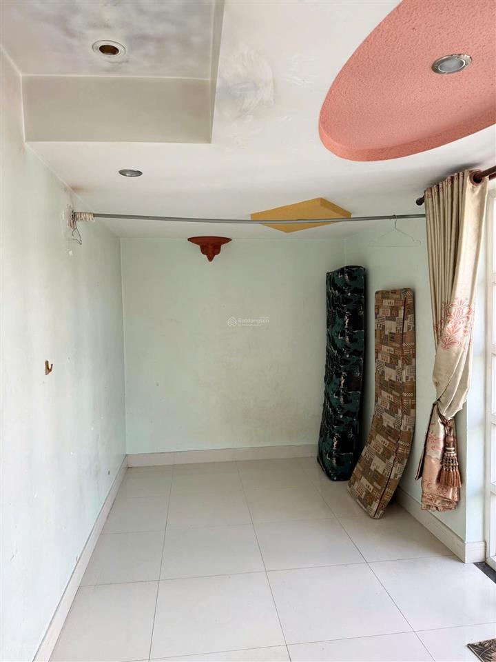 Bán nhà mặt tiền đường nguyễn hữu tiến, giá 26 tỷ