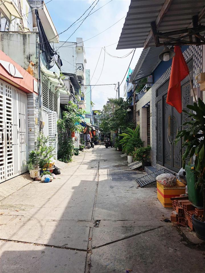 Bán nhà 2 sẹc đường số 8, giá 3,5 tỷ